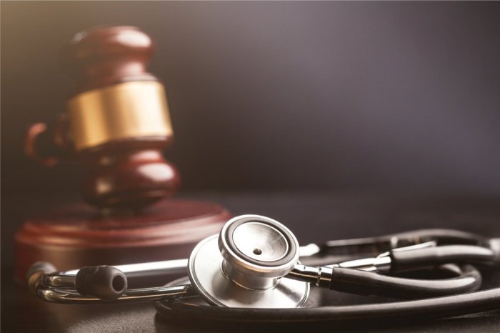 Lawyers in California who handle medical malpractice cases